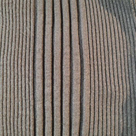 ByDesign Ribbed Slim Fit Sweater M Long Sleeve Brown Stretch Knit Top - Picture 5 of 8
